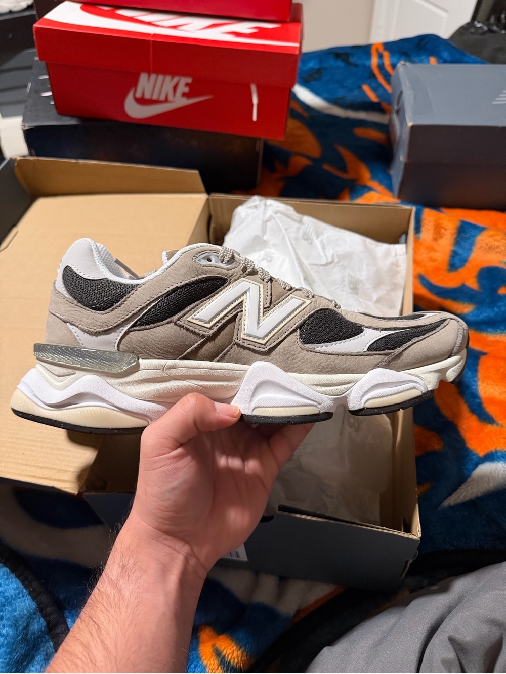 New Balance 9060 ‘Arid Stone’ Low Top Sneakers U9060CTA